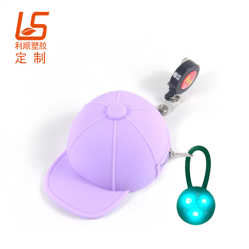 ���zӲ���ռ{��